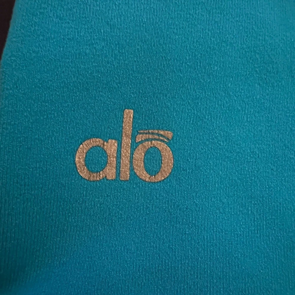ALO Yoga alo yoga