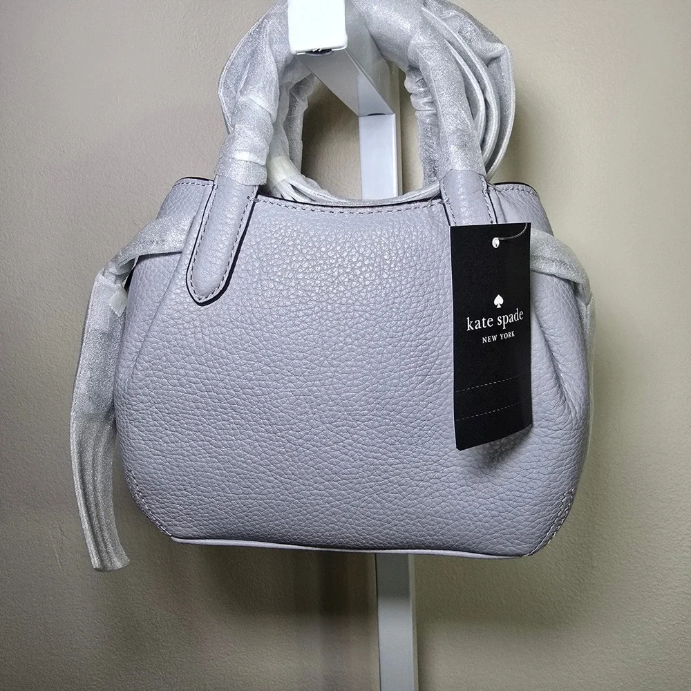 kate spade discover chic