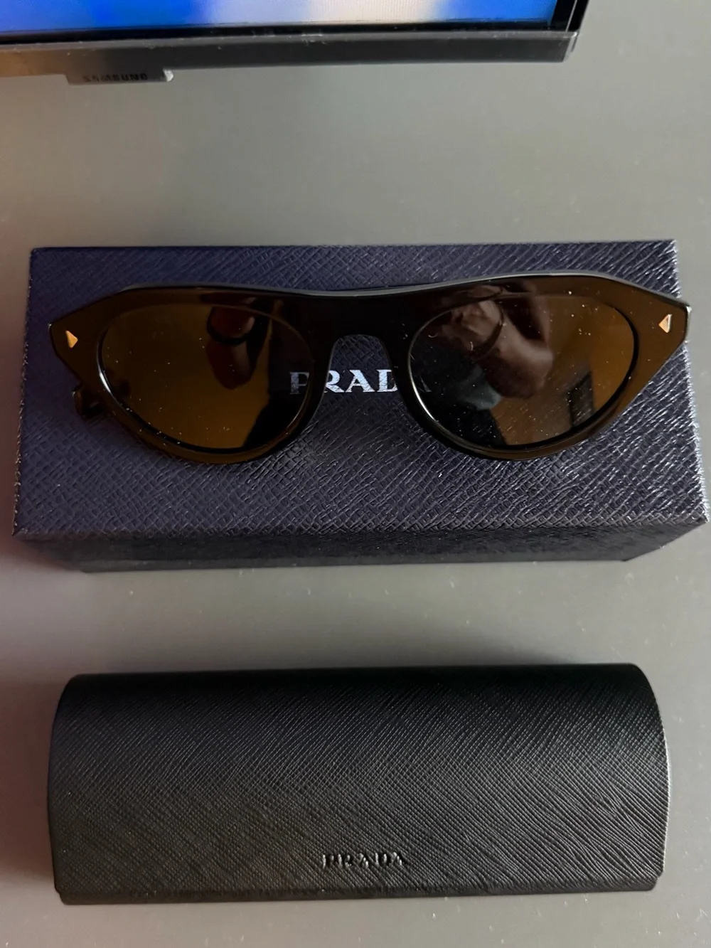 Prada PR B15S Black