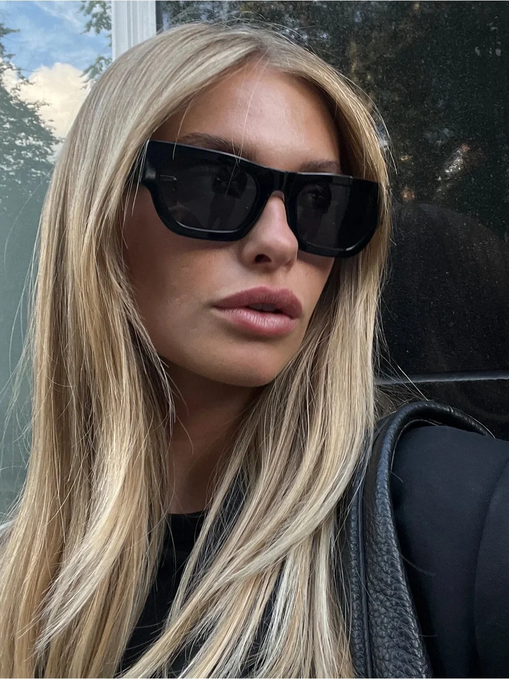 VEHLA Finn Sunglasses - Black/Smoke