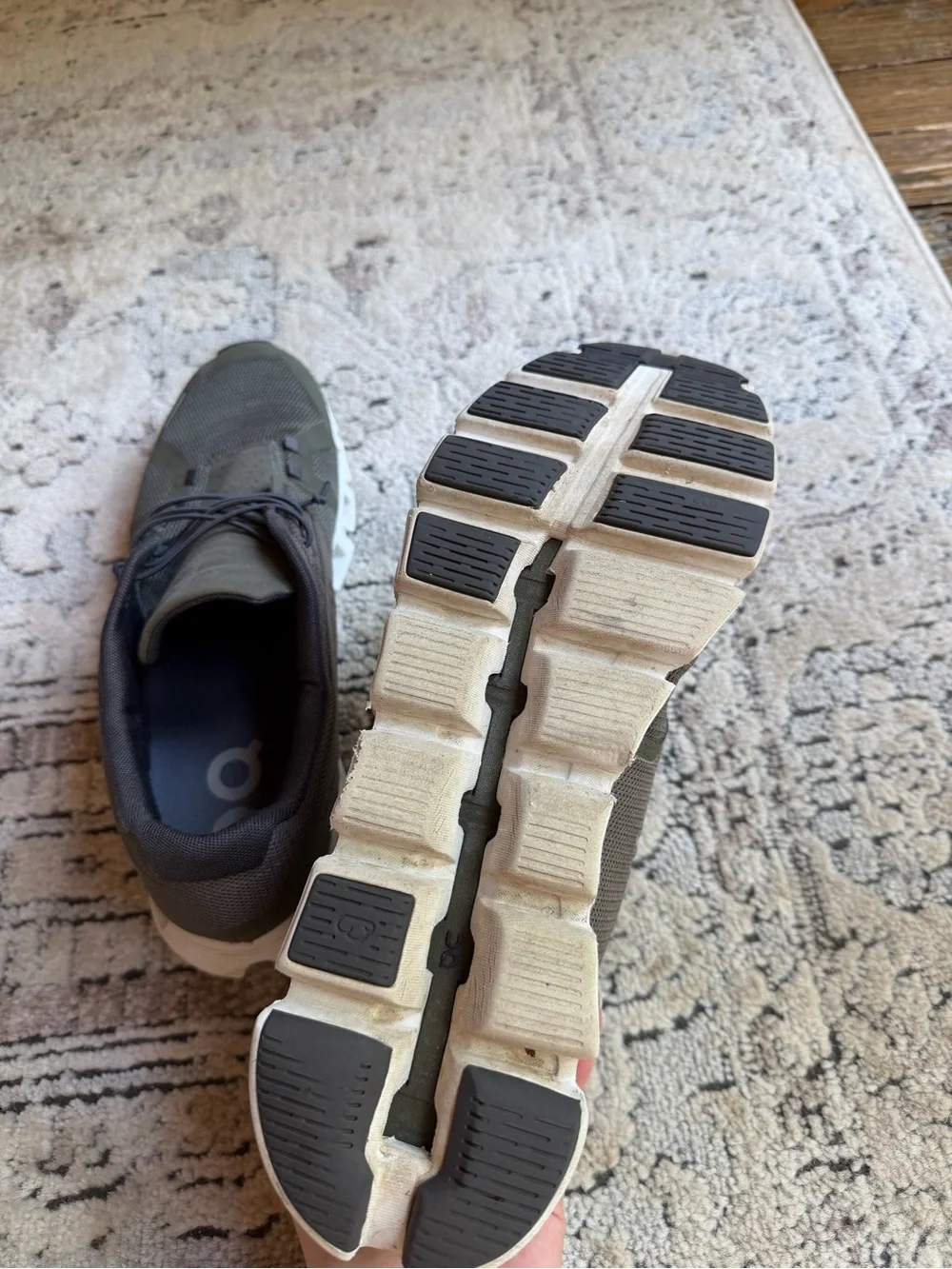 On Running breathable mesh