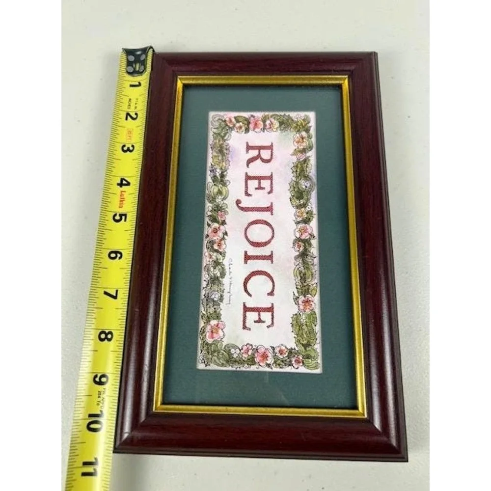 Homeco piece lettering prominent