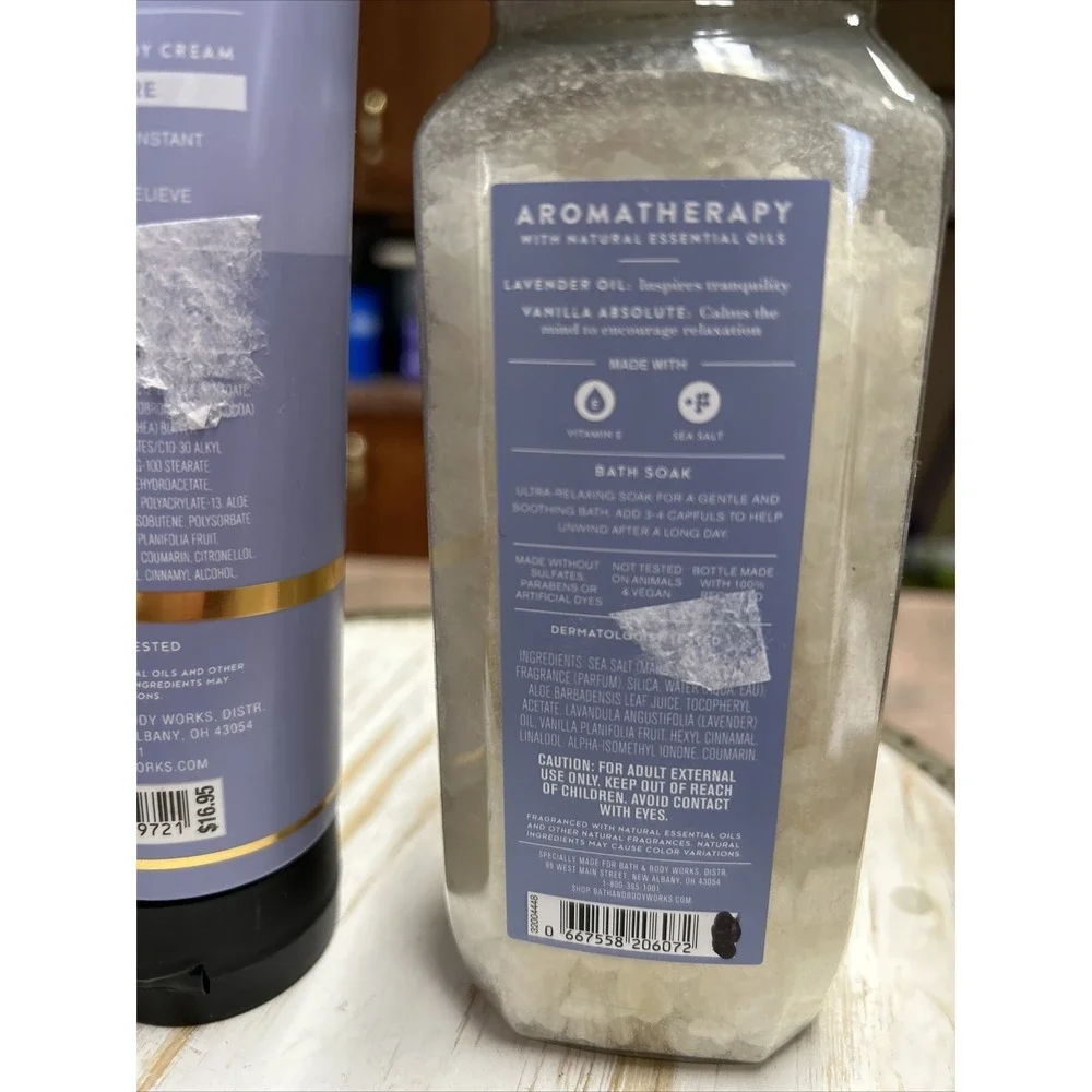 Bath & Body Works bath body