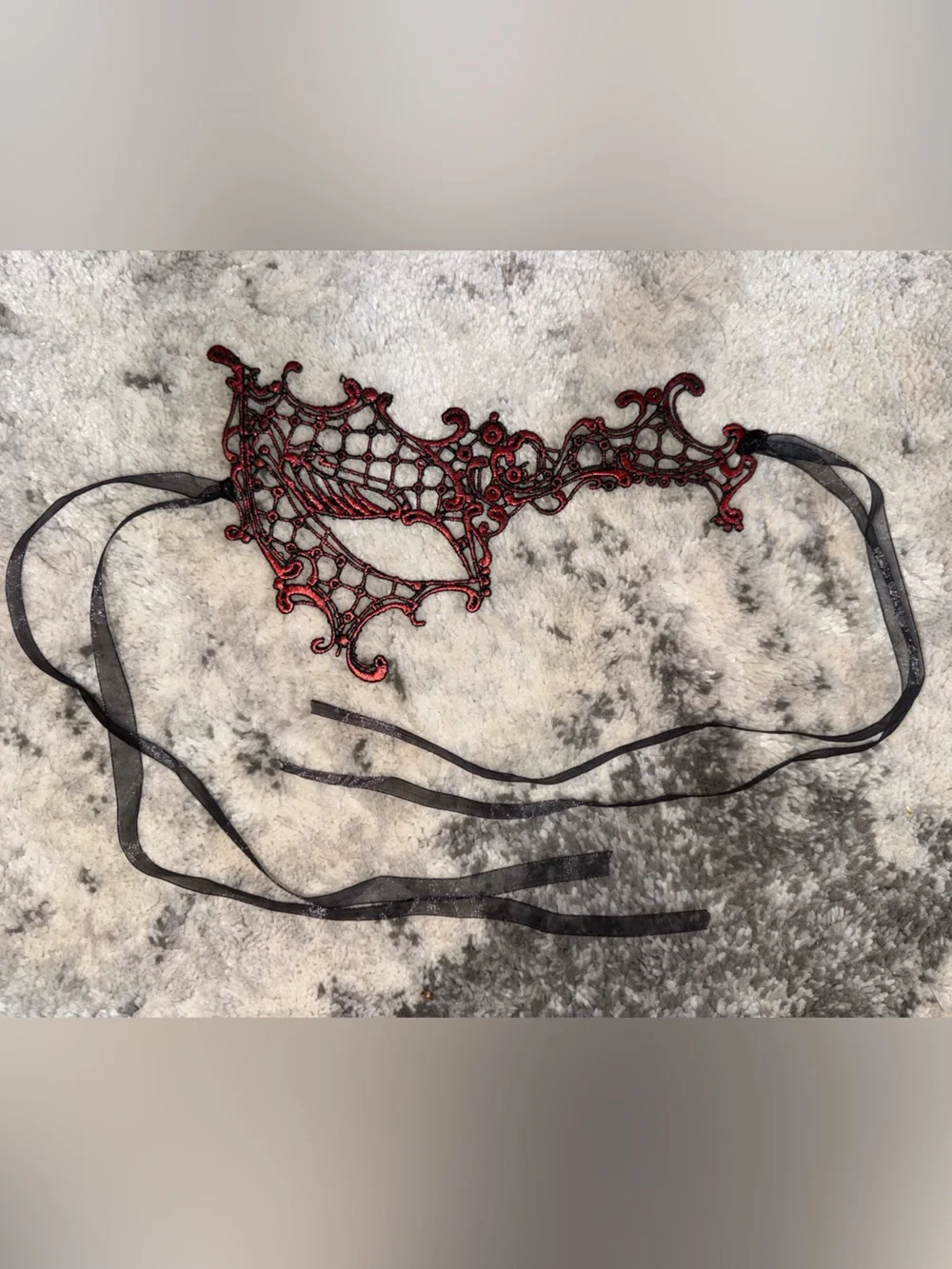 N/A intricate lace