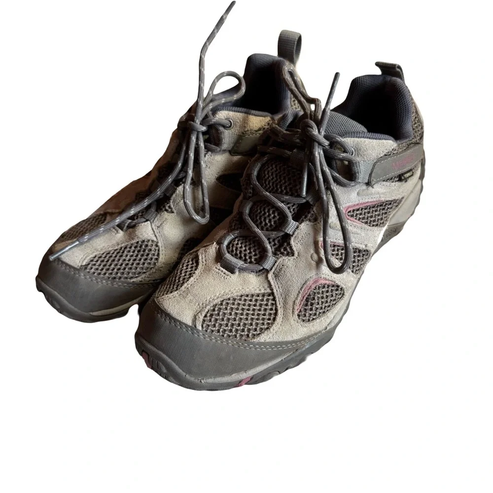 Merrell‎ Women's Yokota 2 Waterproof Hiking Shoes, Dust, Size 8