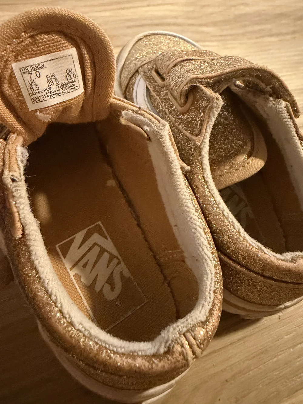 Vans sparkling gold