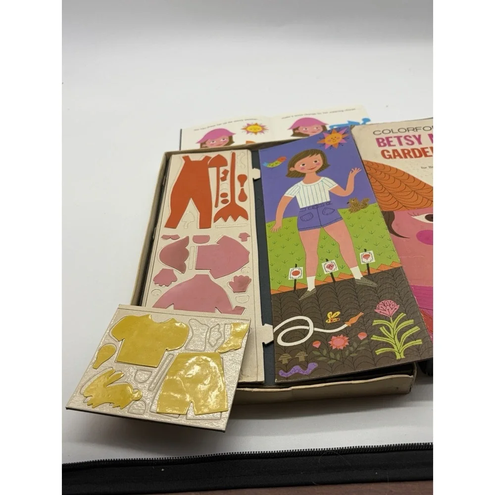 BETSY MCCALL'S GARDEN DRESS KIT ‎ 1960 - Some Missing Pieces