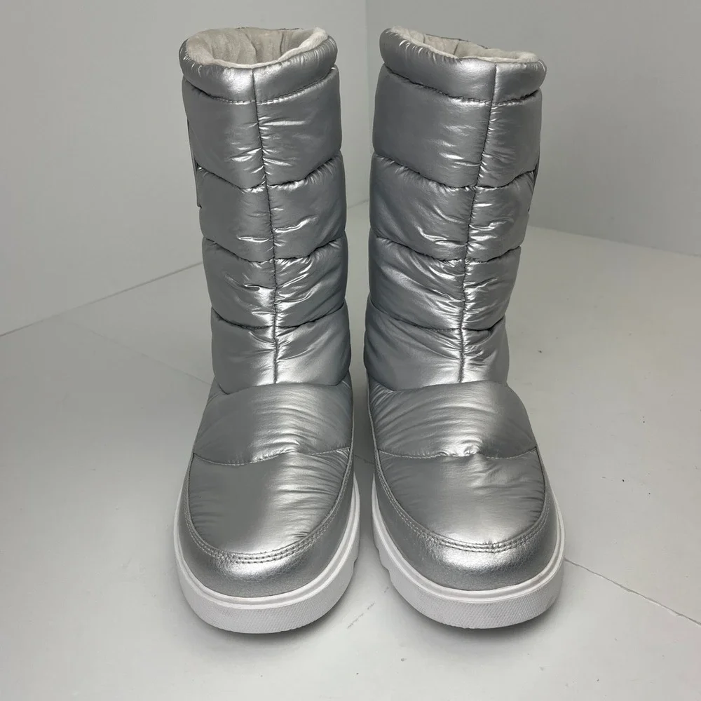 Sorel explorer joan