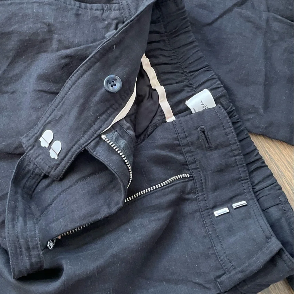 Aritzia very good