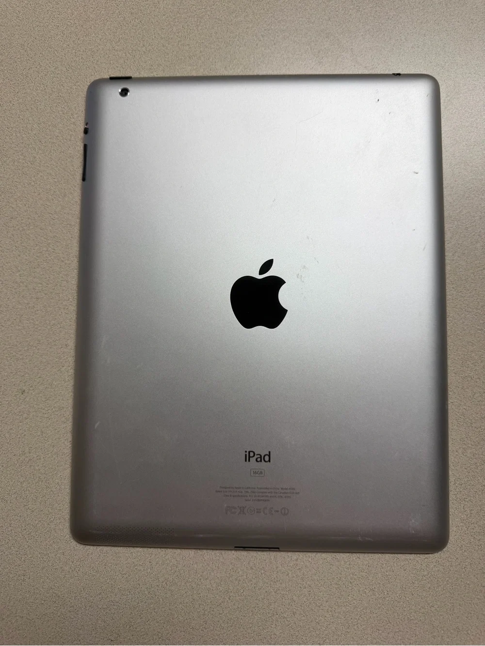 Apple white ipad