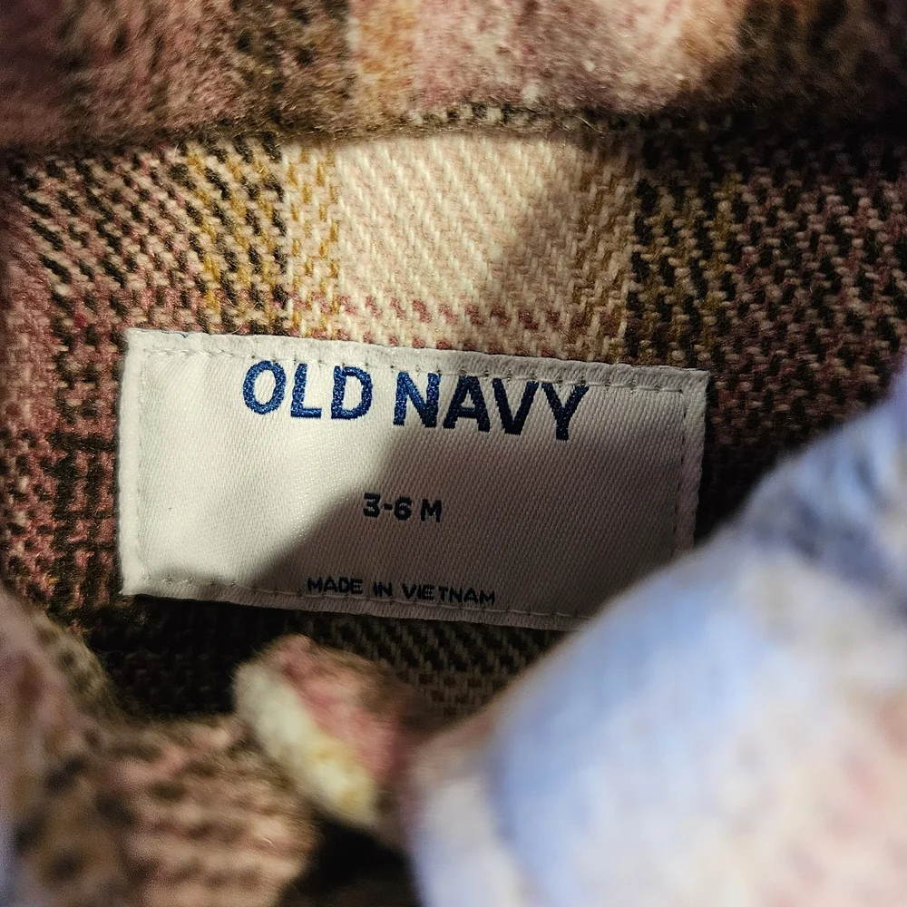Old Navy charming plaid