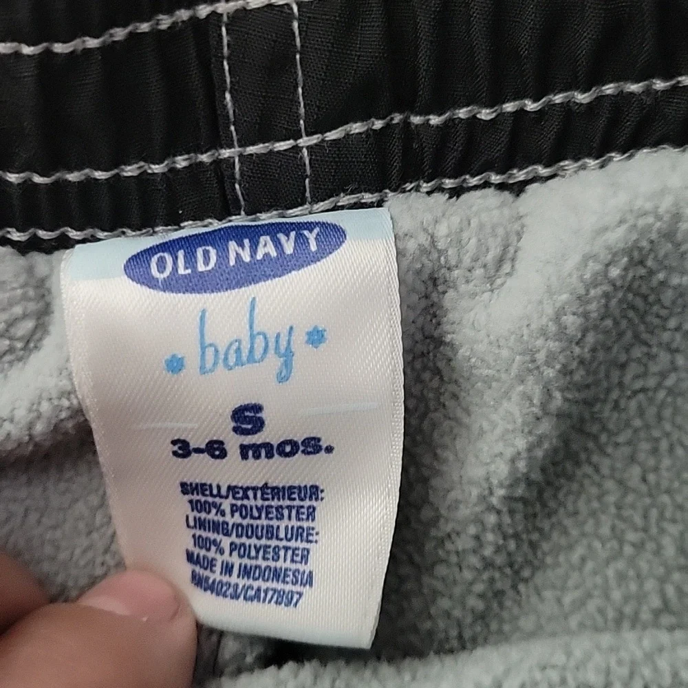 Old Navy baby small