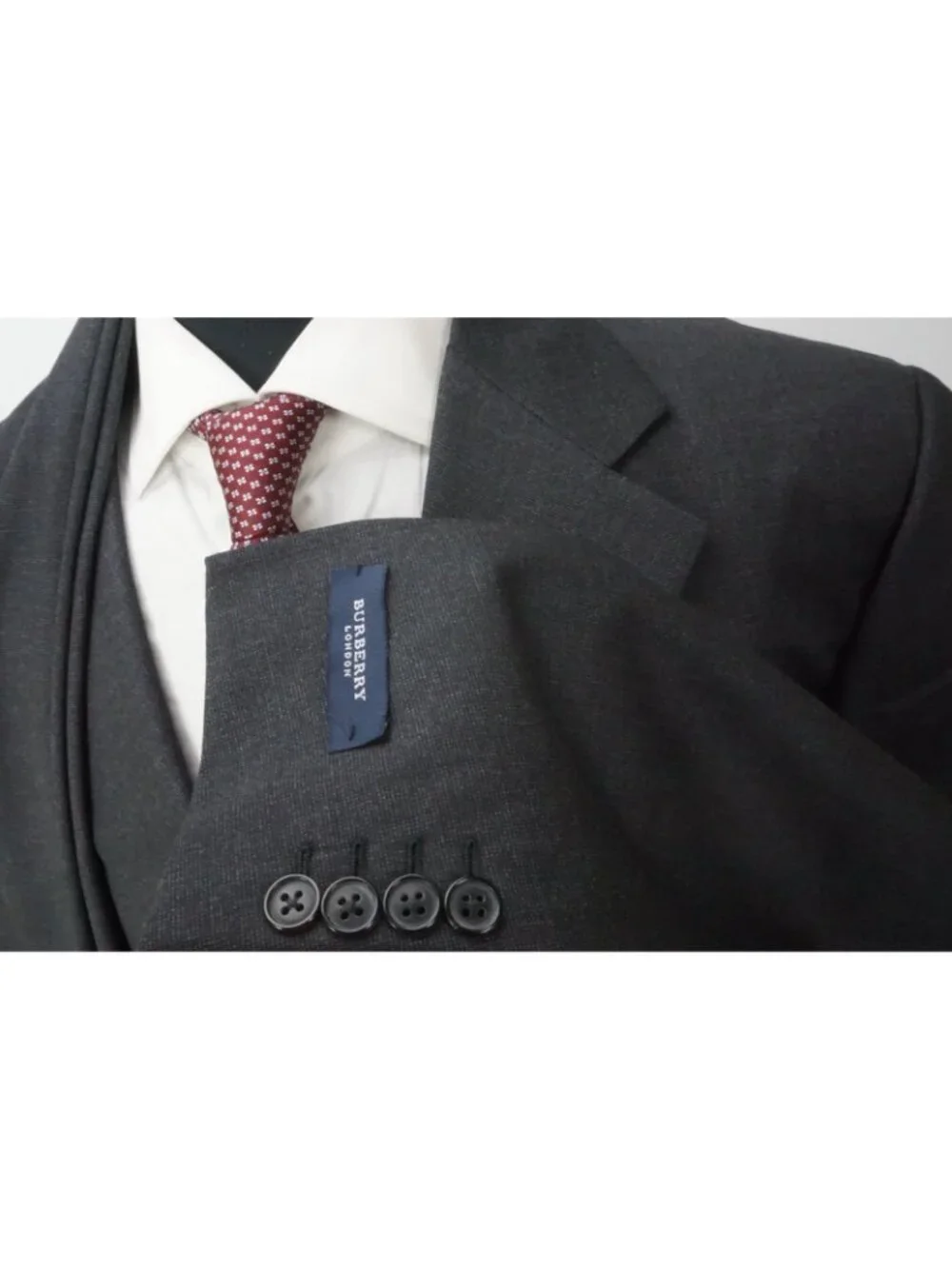 Burberry approximate measurements