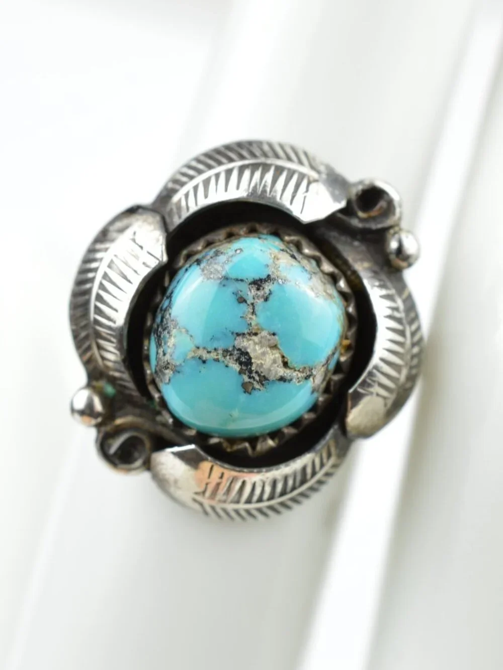 Vintage Navajo Sterling Silver Kingman Turquoise Leaf Ring Size 5.5 Southwestern