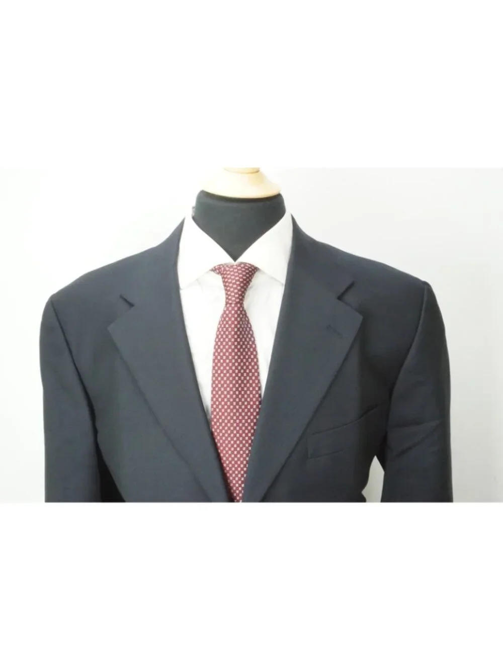 Burberry 38 weight lower