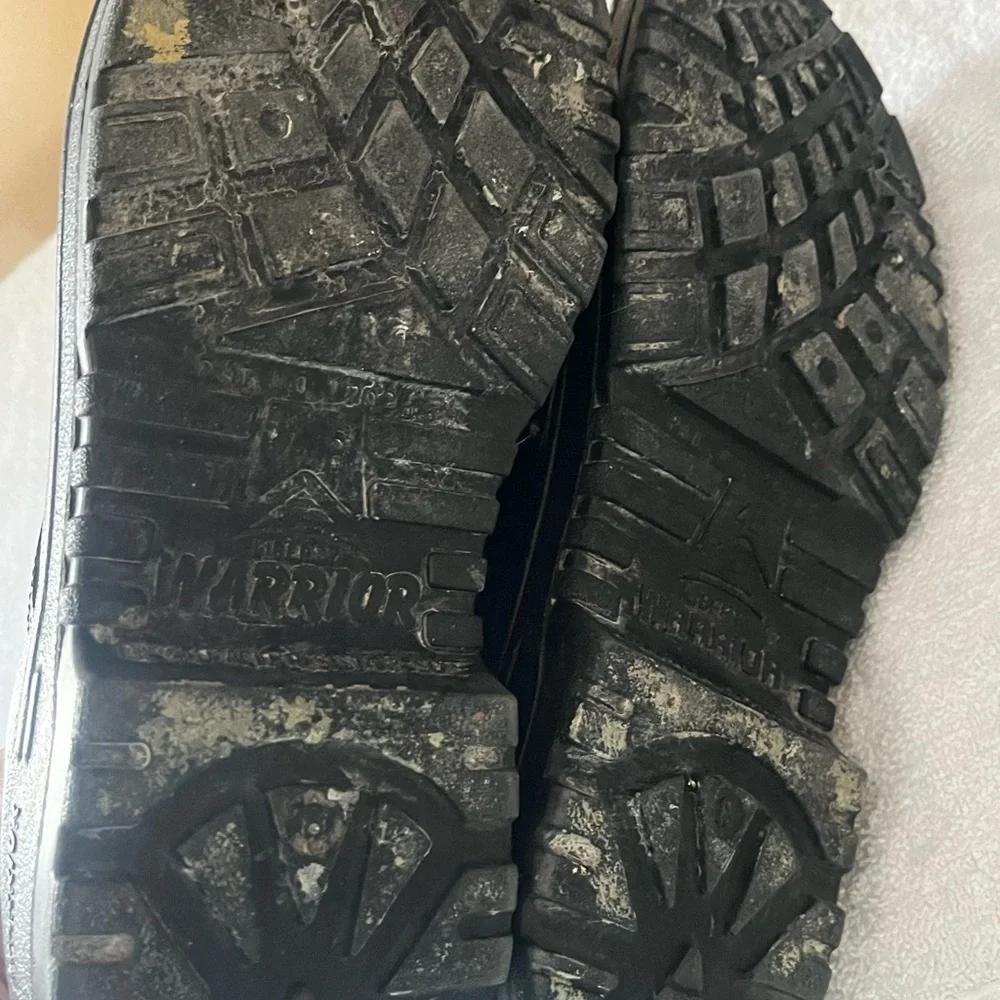 Warrior lace up
