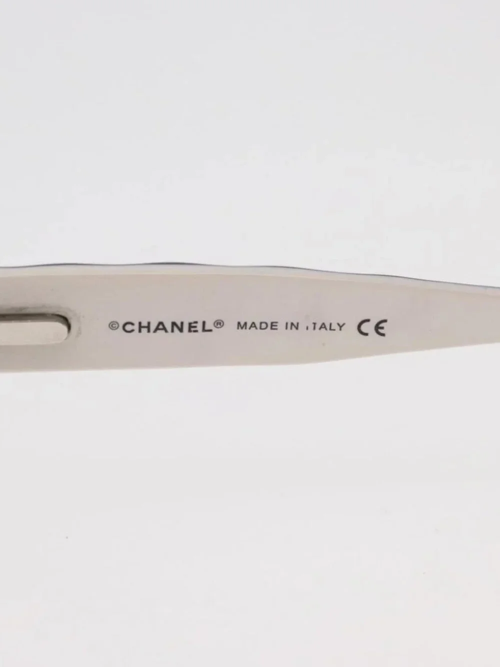 CHANEL brand	chanel color	purple