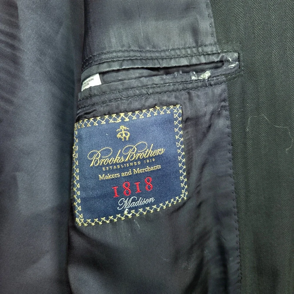Brooks Brothers super fast