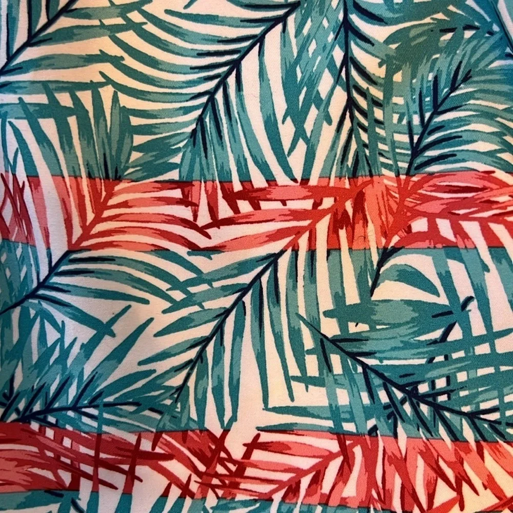 Club Room vibrant swim