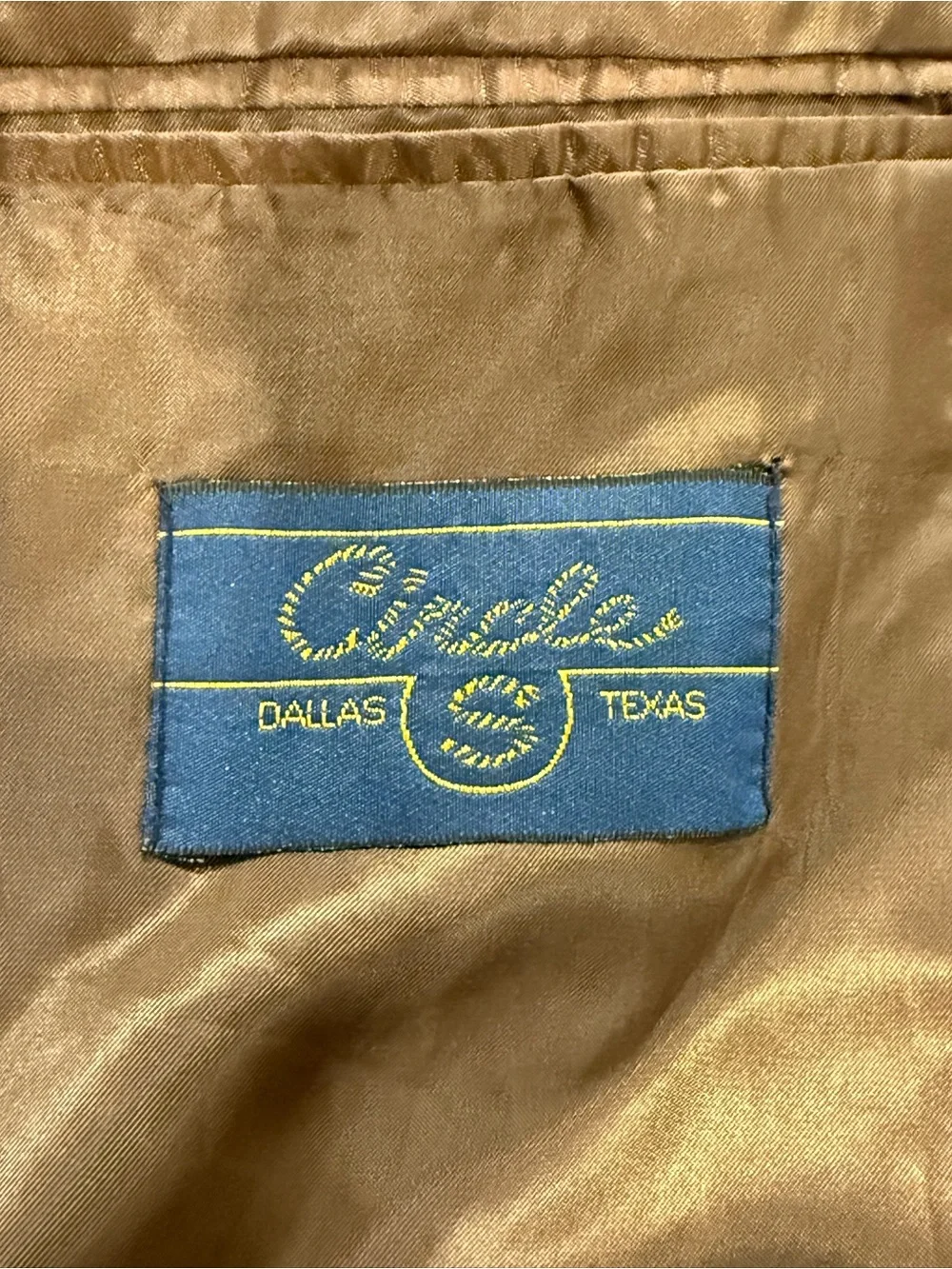 Circle S sleeve timeless its