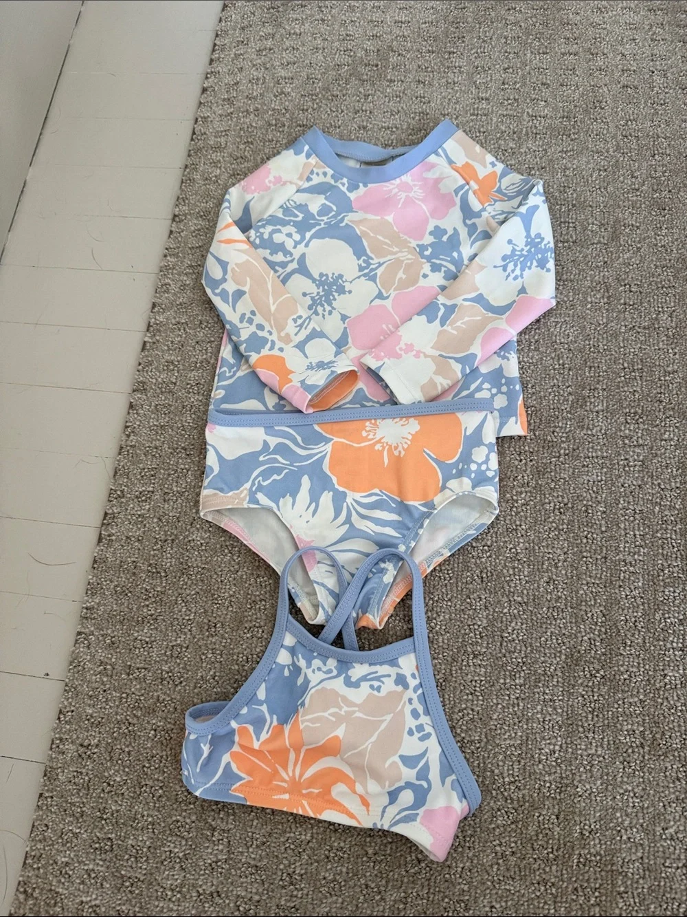 Hatley piece johnson excellent