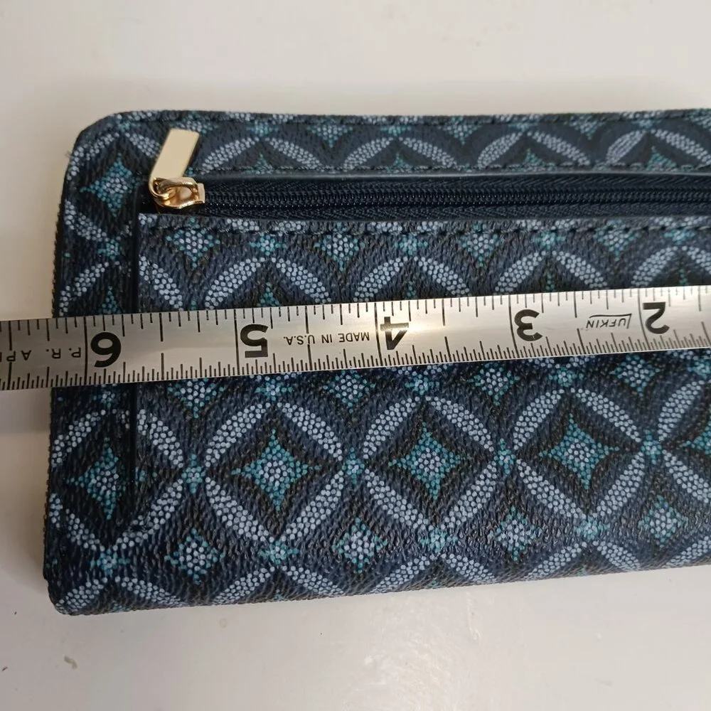 Fossil Women's Blue Multi Color Wallet