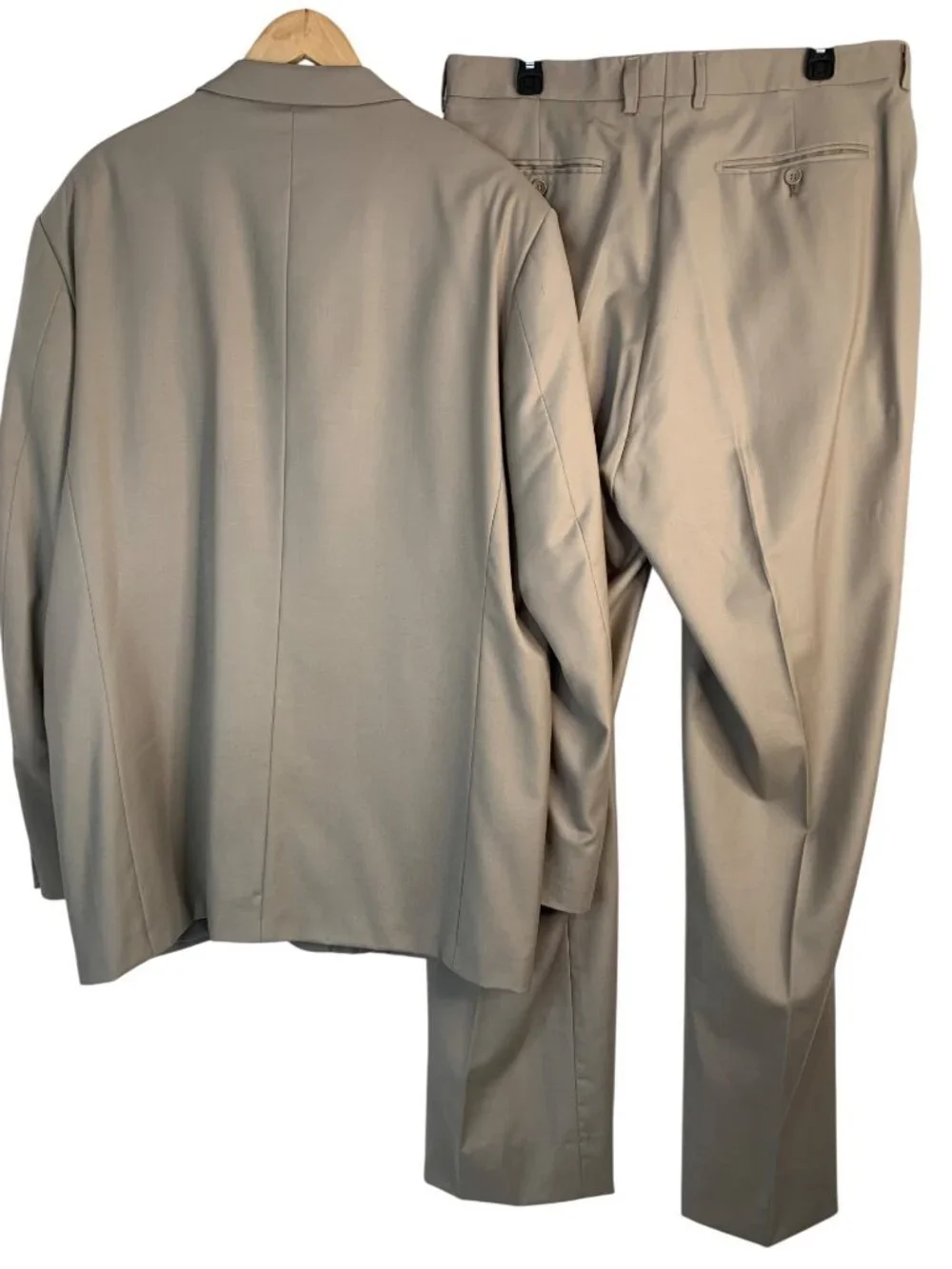 Mantoni crafted from