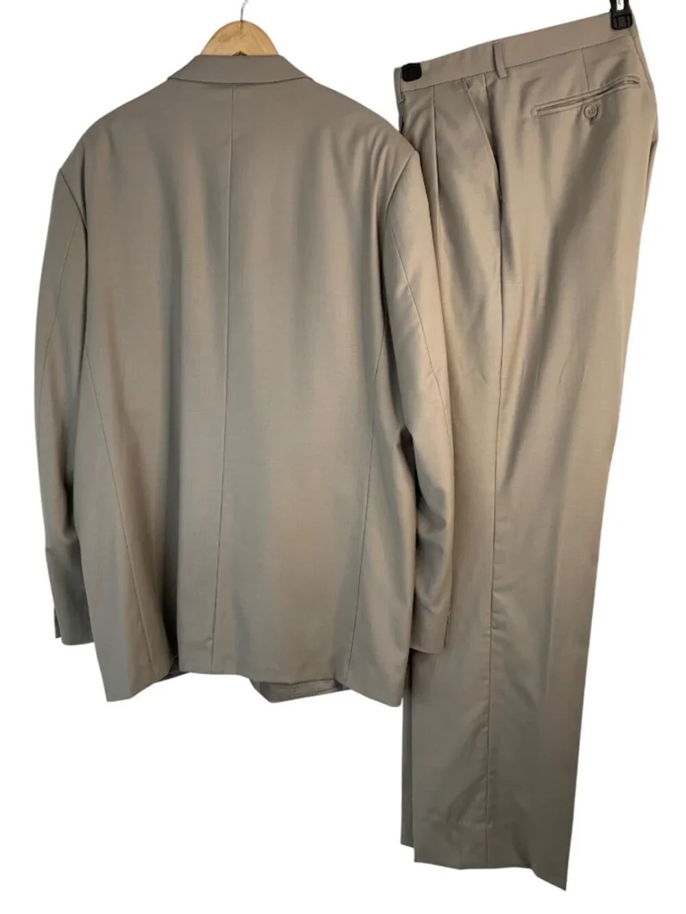 Mantoni crafted from