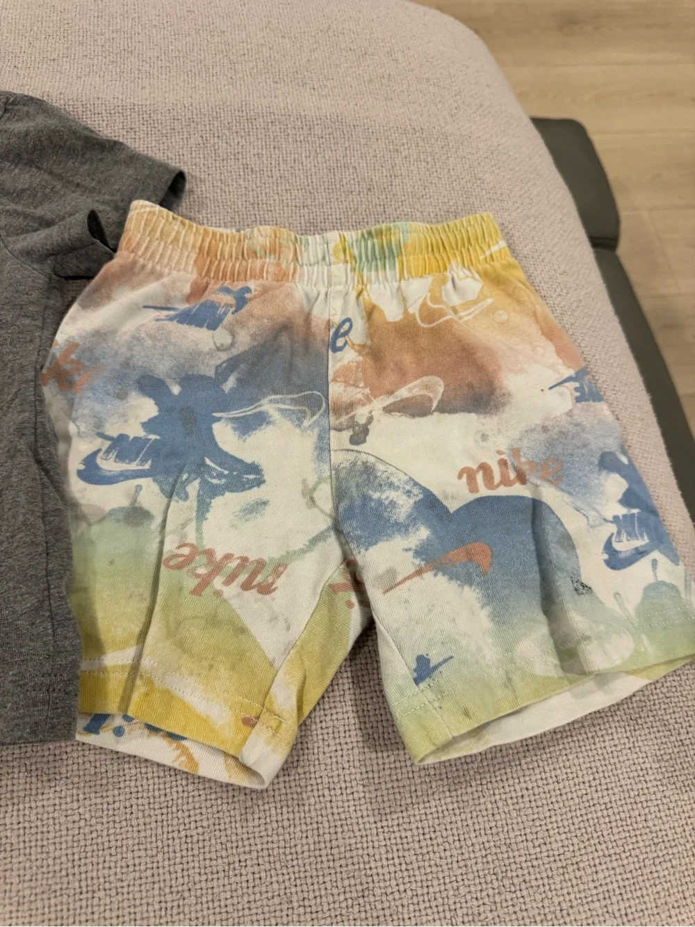 Nike classic crew