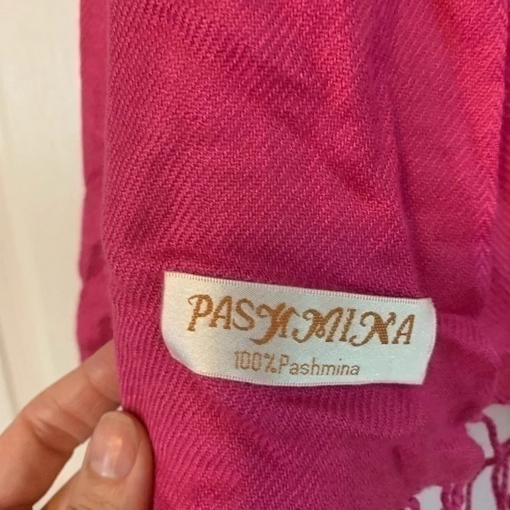 N/A dark pink
