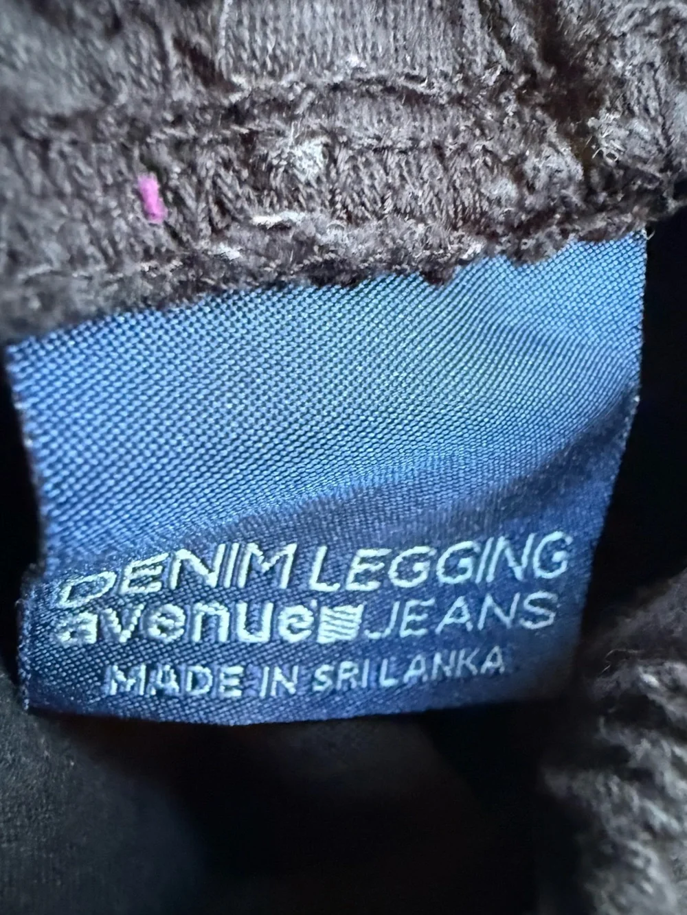 Avenue black legging