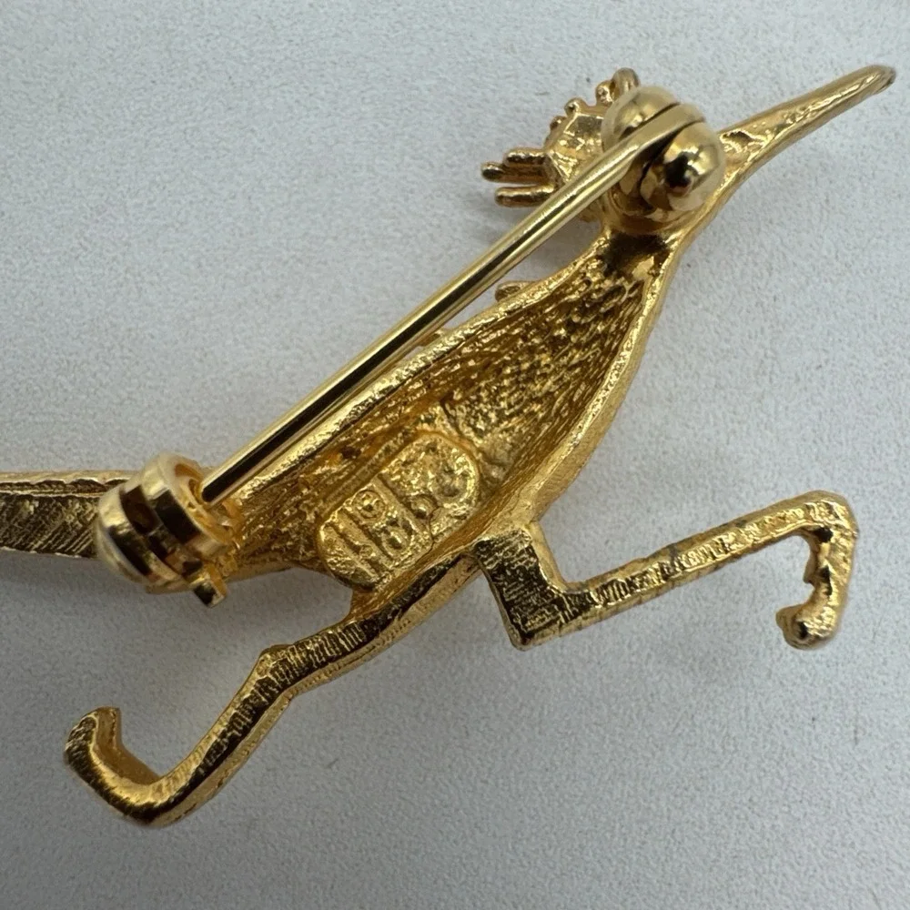 Hobe beautiful brooch