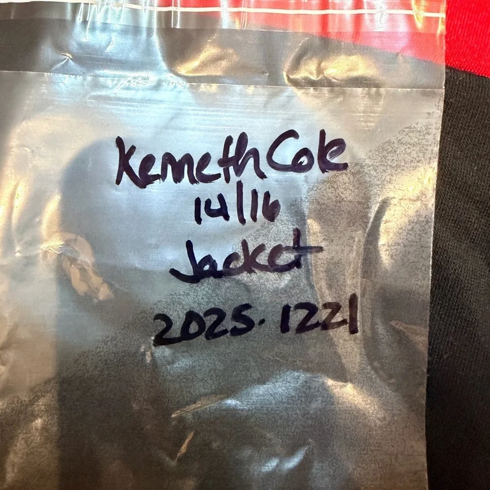 Kenneth Cole 2025 1221