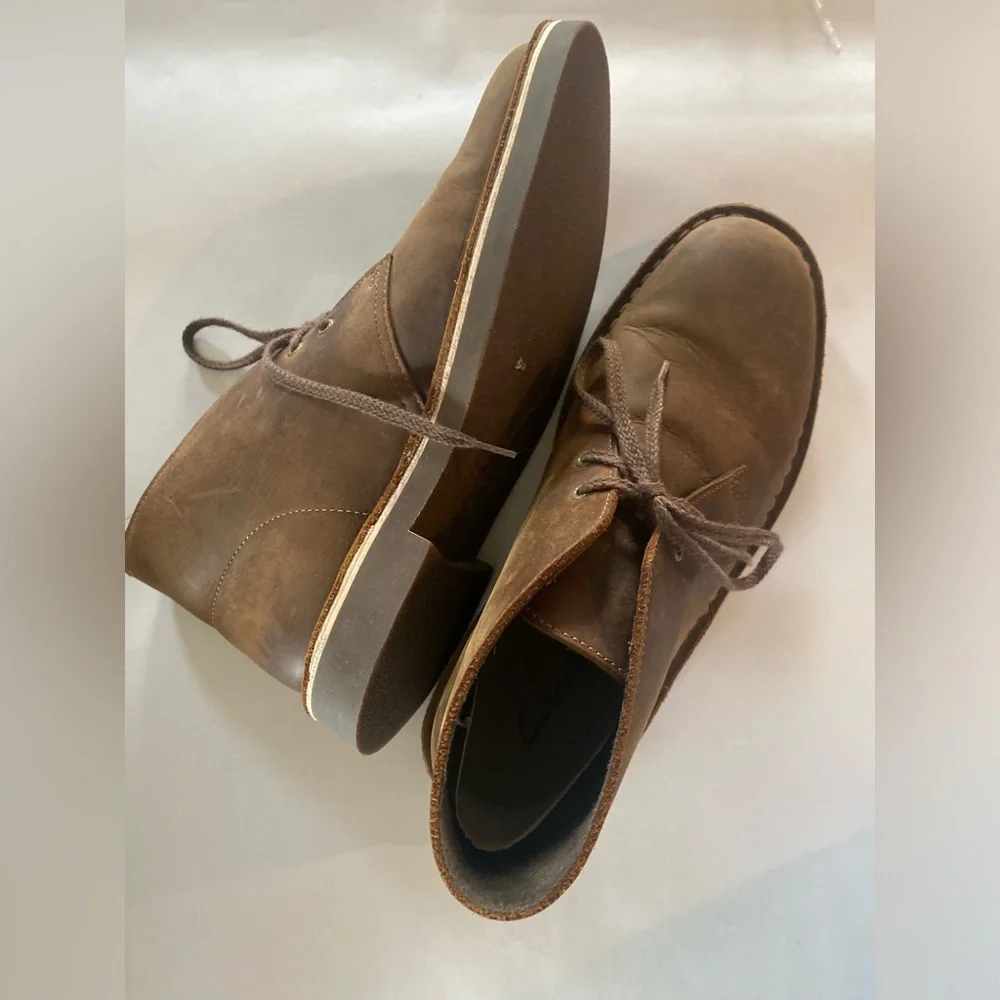 Clarks classic chukka