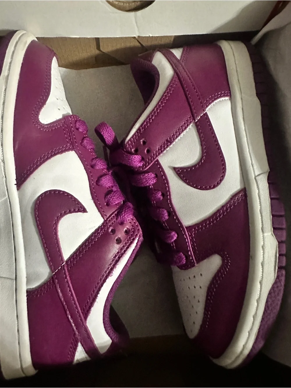 Nike low top