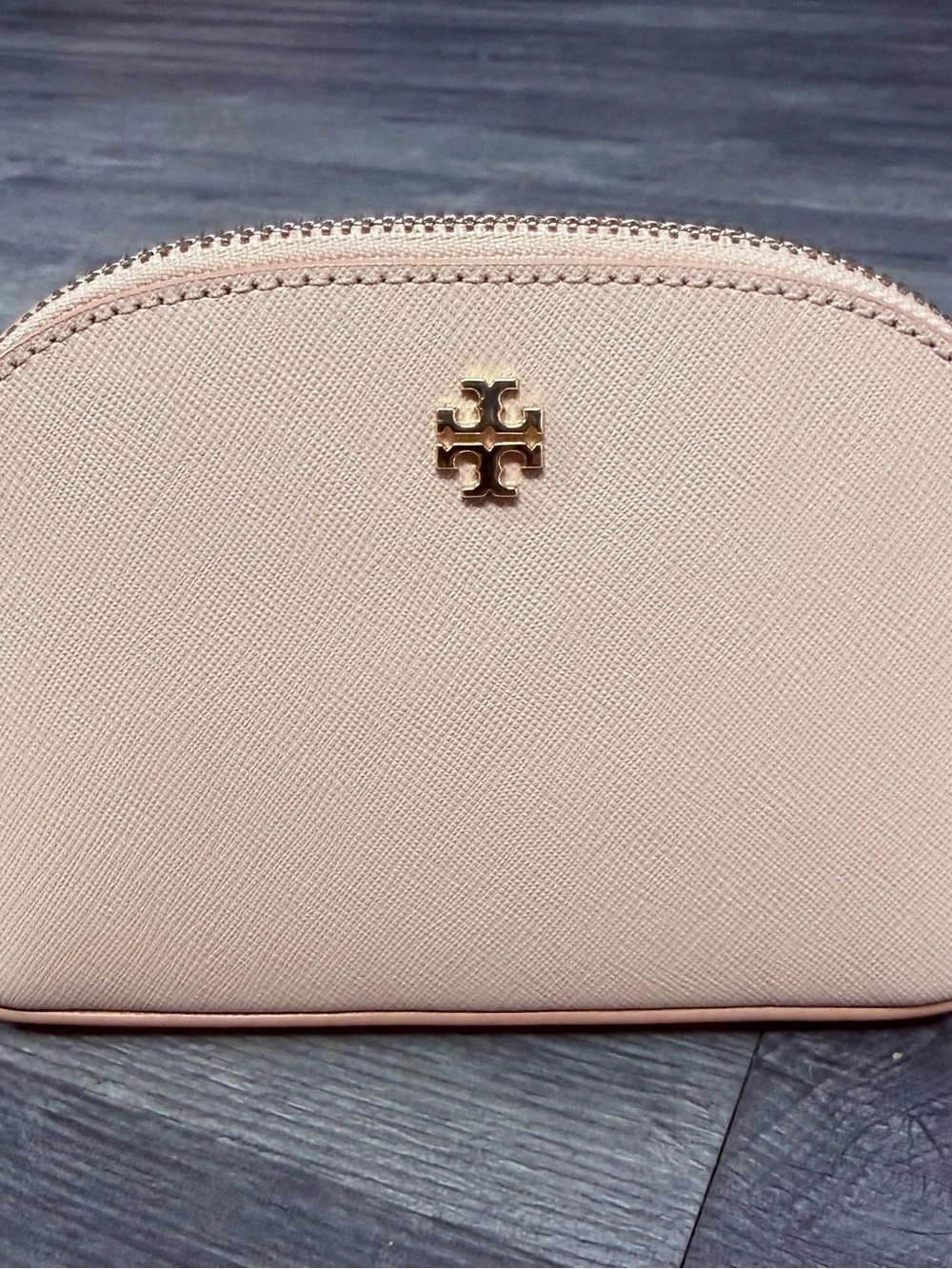 Tory Burch pouch coordinating secure