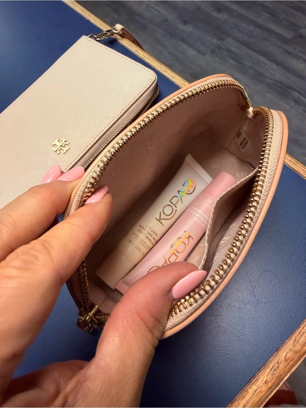 Tory Burch wristlet cash