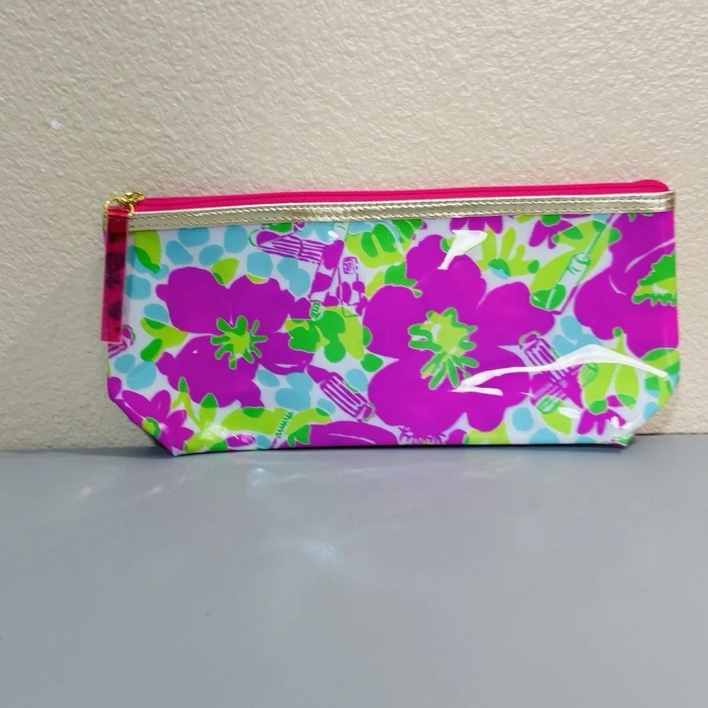 Lilly Pulitzer beautiful sturdy