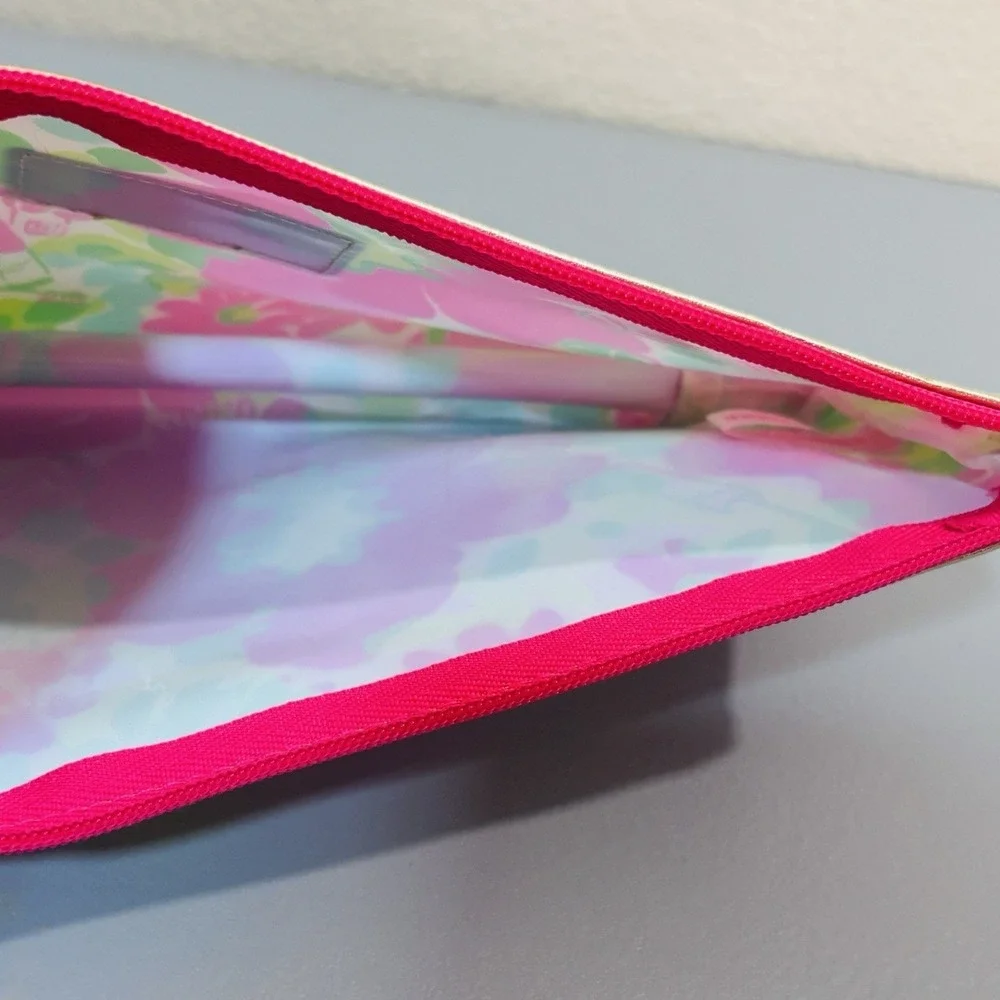 Lilly Pulitzer beautiful sturdy