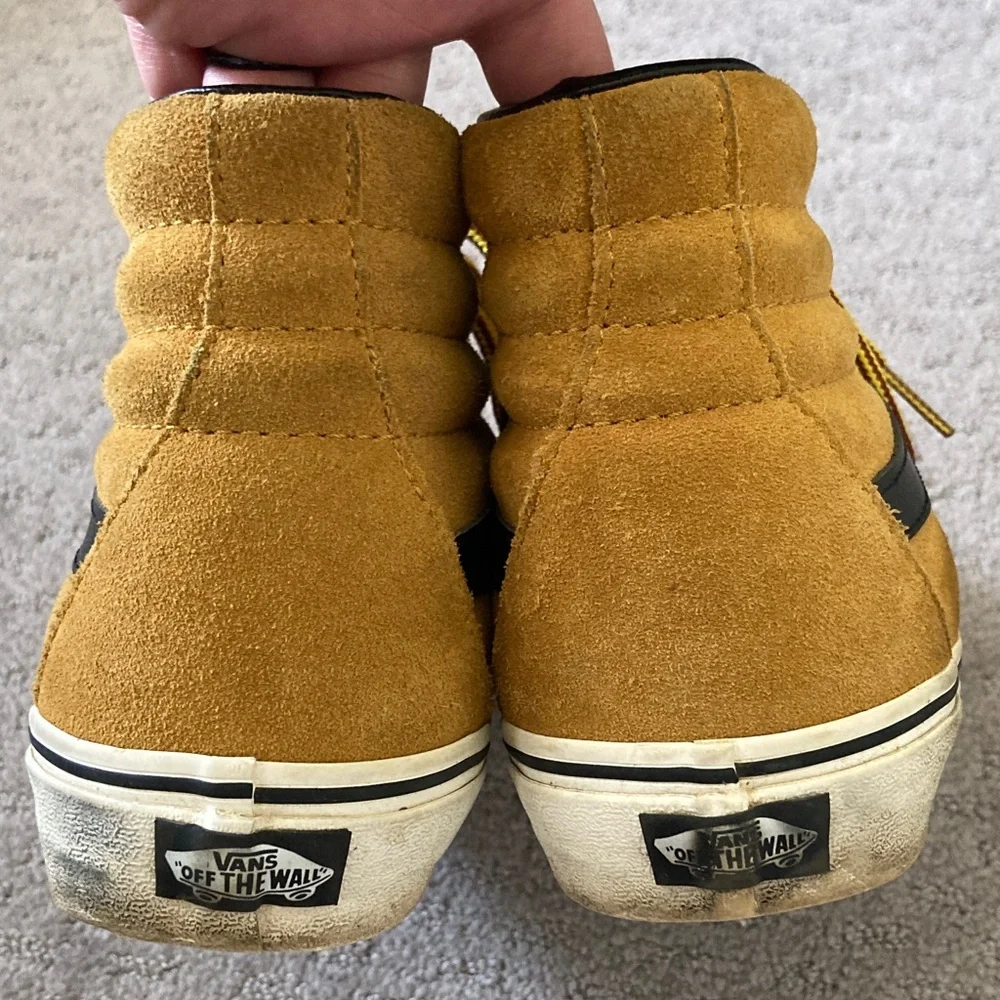 Vans wear rowanberry smudges