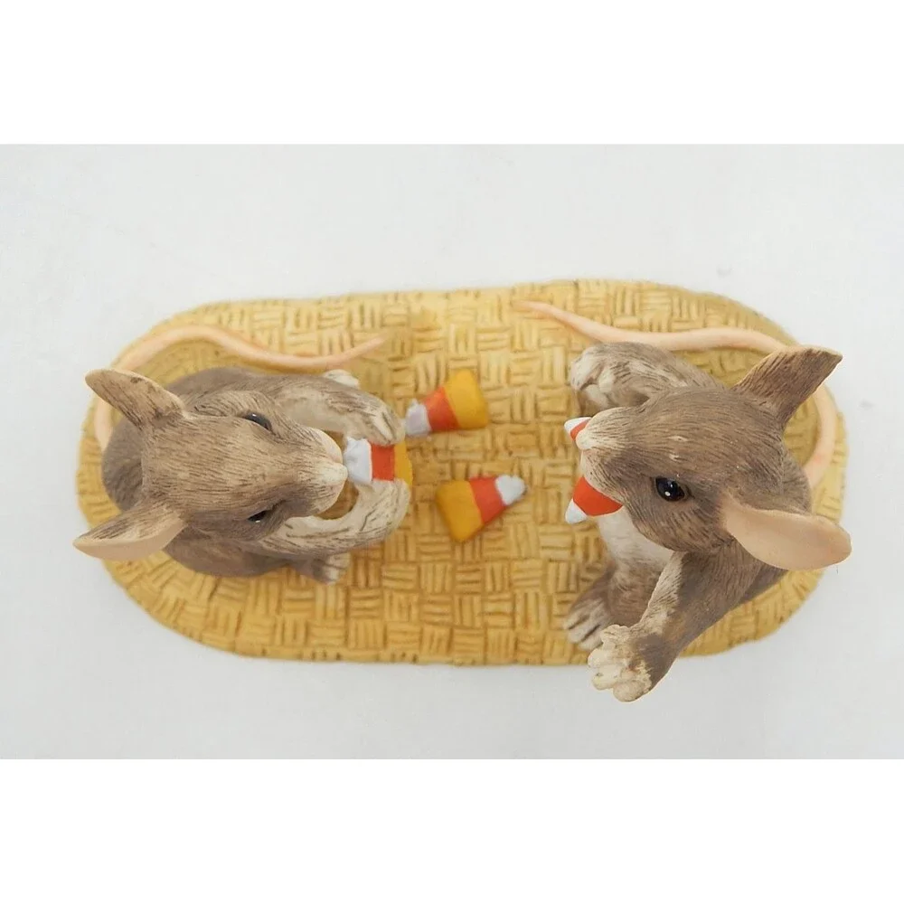 Charming Tails Candy Corn Vampire Figurine Mouse 85-607 Silvestri Vtg