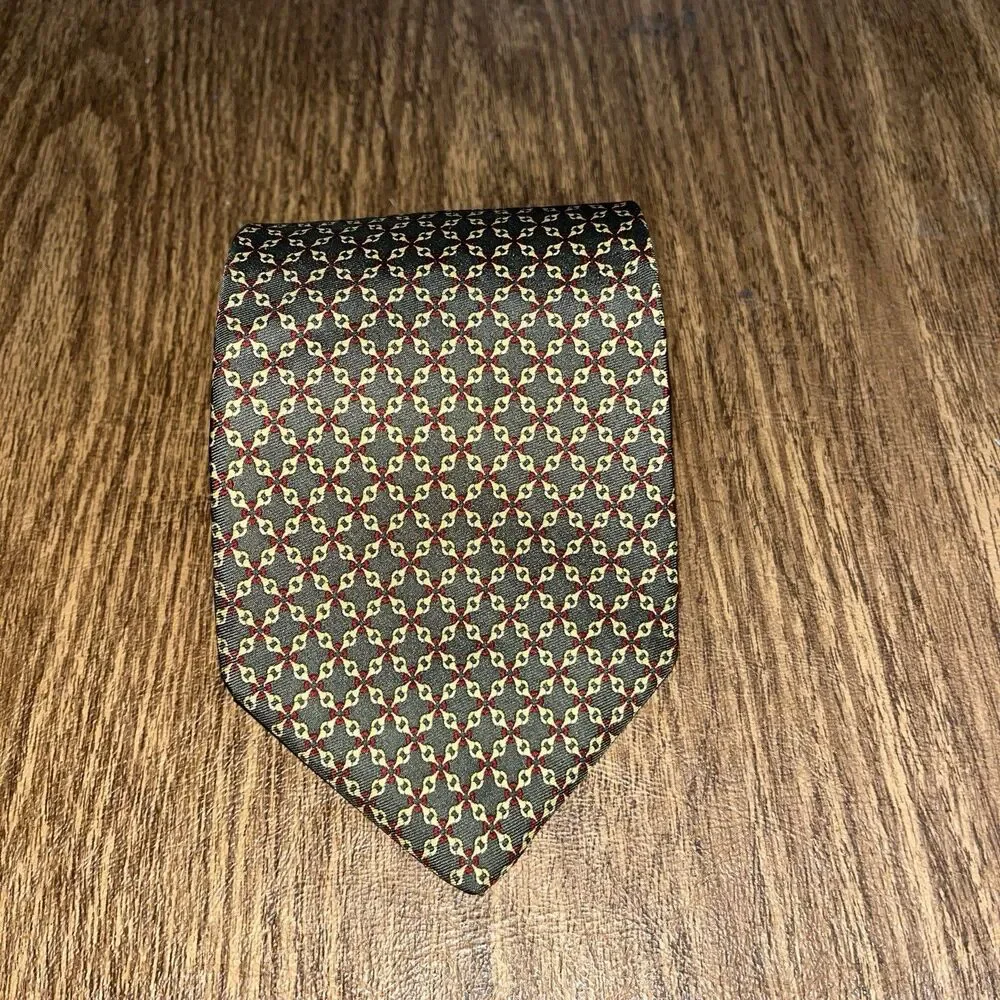 Brooks Bothers Maker Necktie Men’s Geometric Silk Made In‎ The USA Olive Green