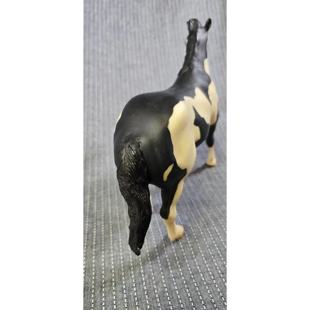 Breyer 2001 Cisco Kids Diablo Horse