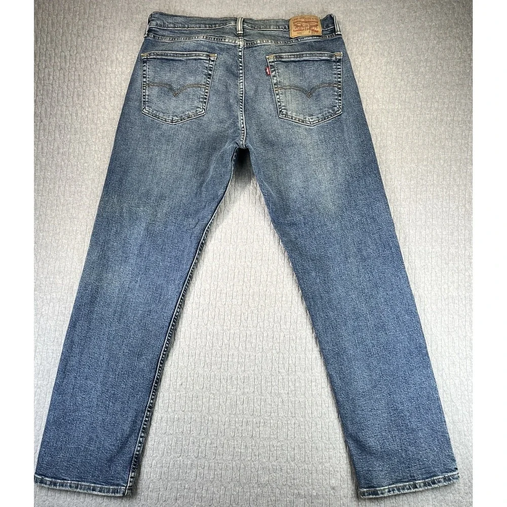 Levis excellent great