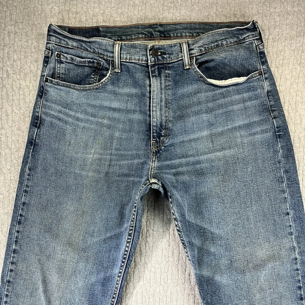 Levis excellent great