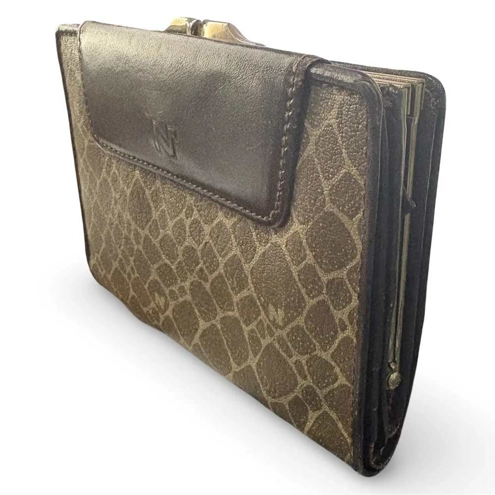 Nina Ricci wallets by