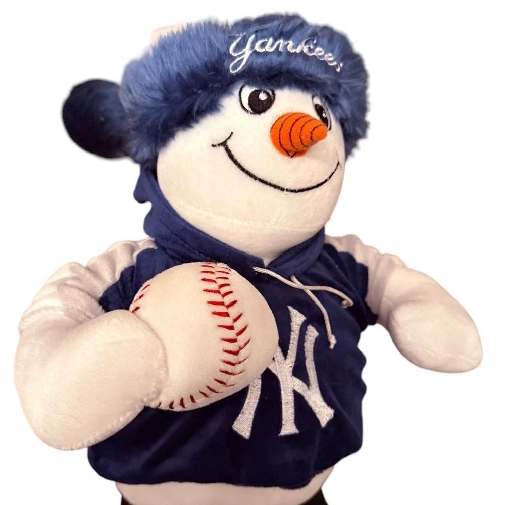 MLB New York Yankees Snowman Plush Baseball Holiday Decor Excellent
