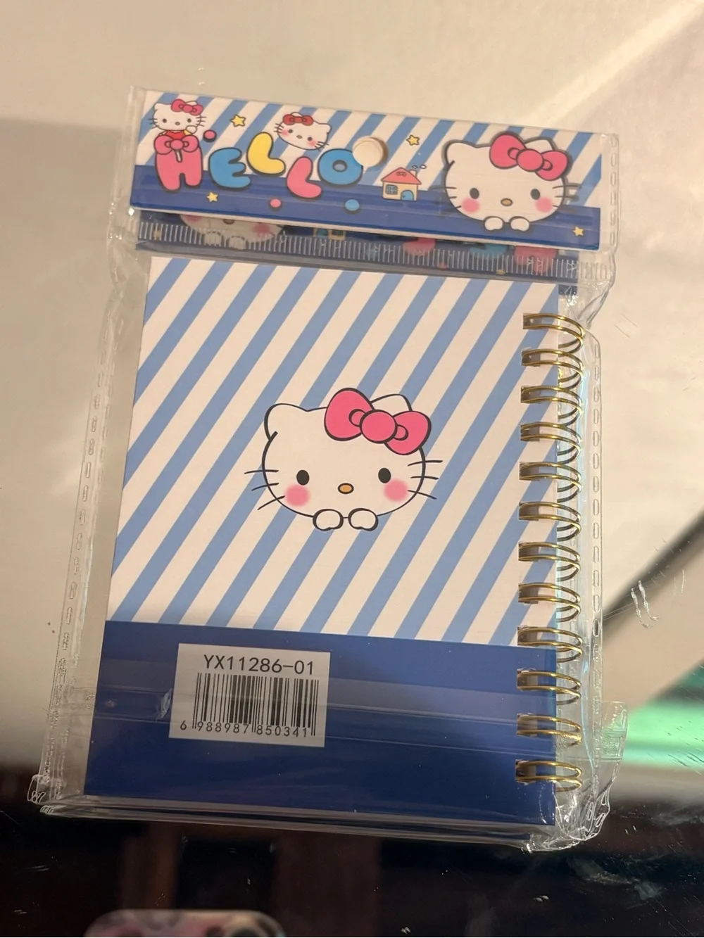 Hello Kitty perfect size