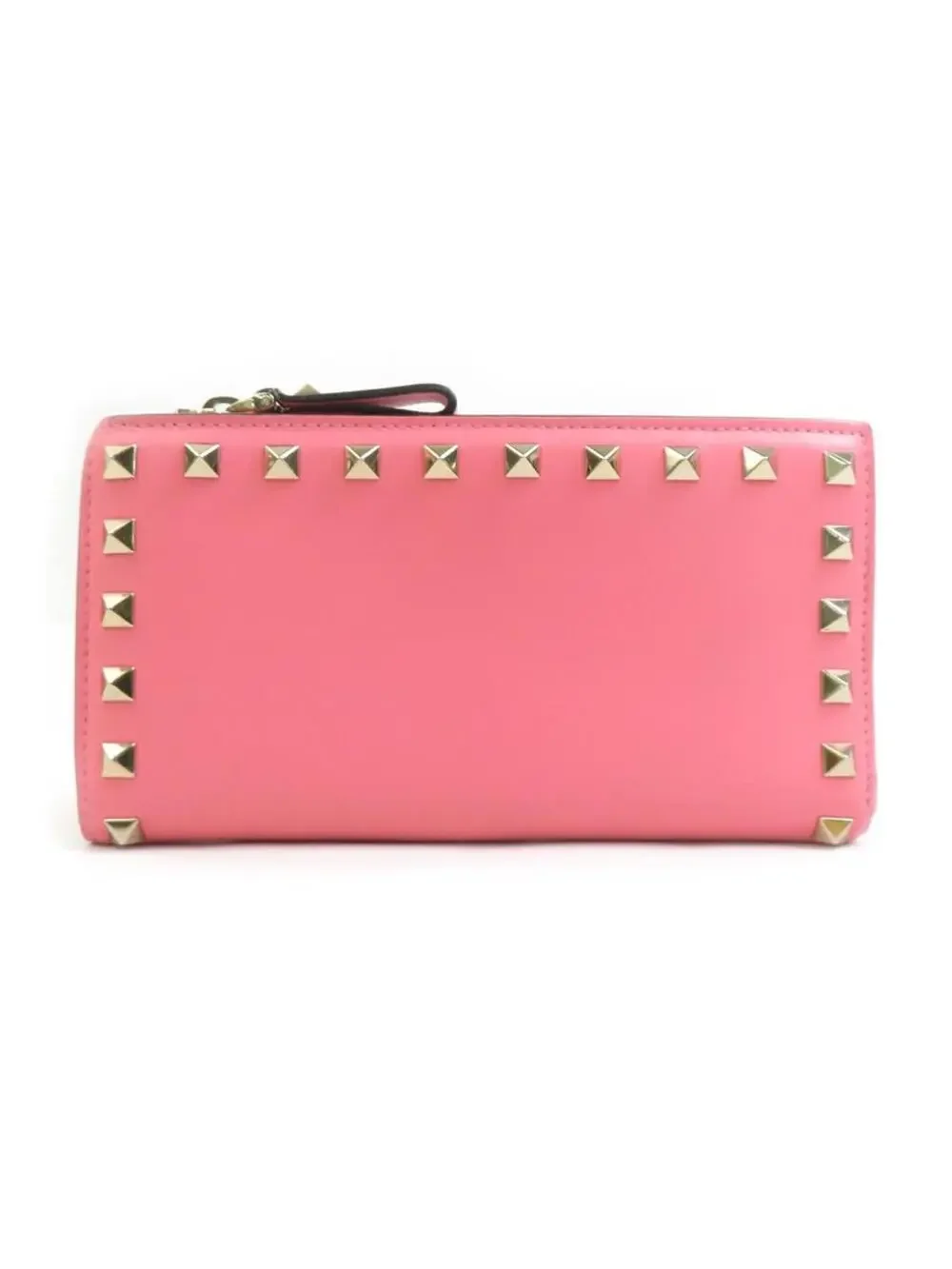 Valentino Garavani indulge luxury