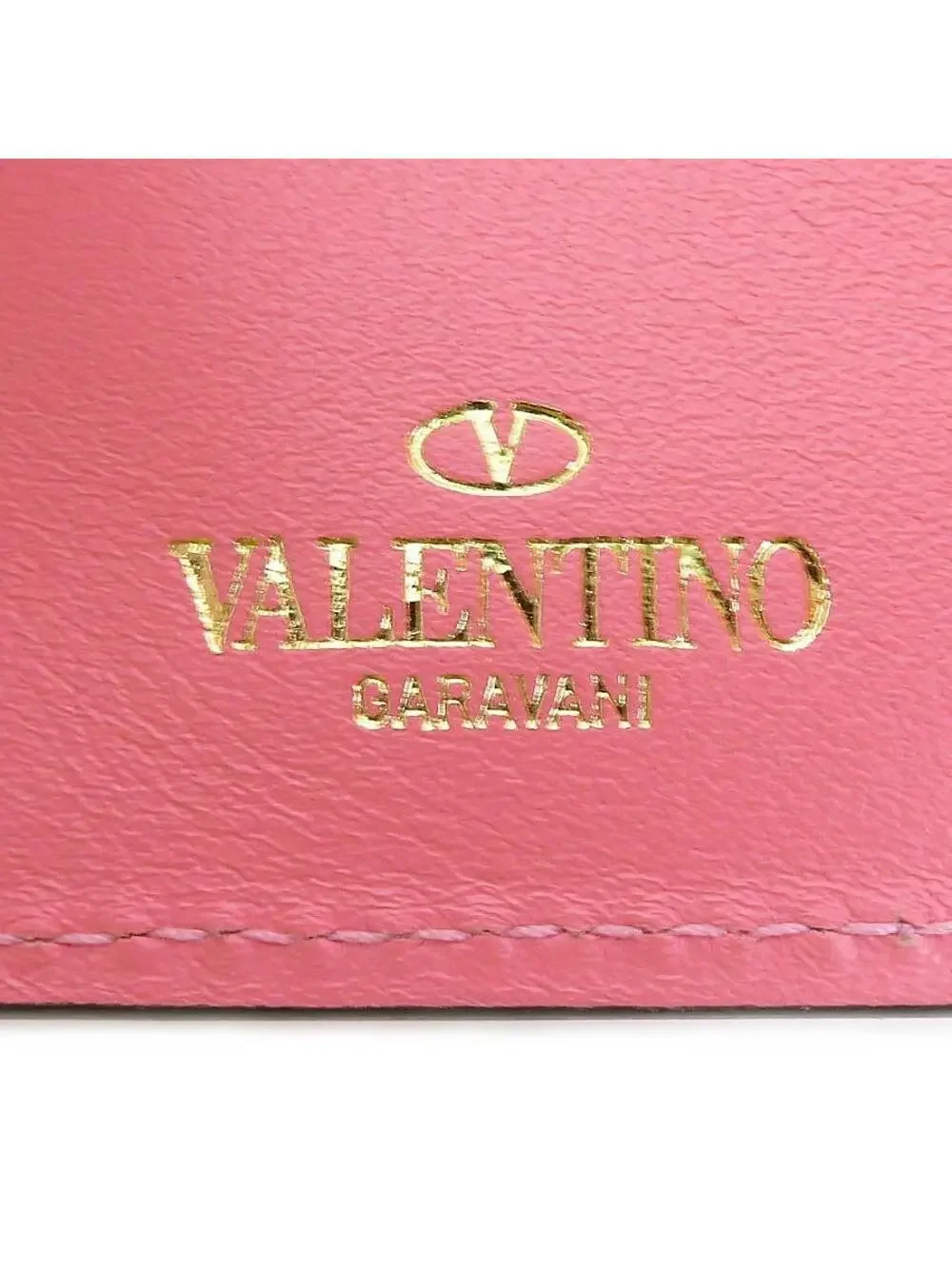 Valentino Garavani indulge luxury